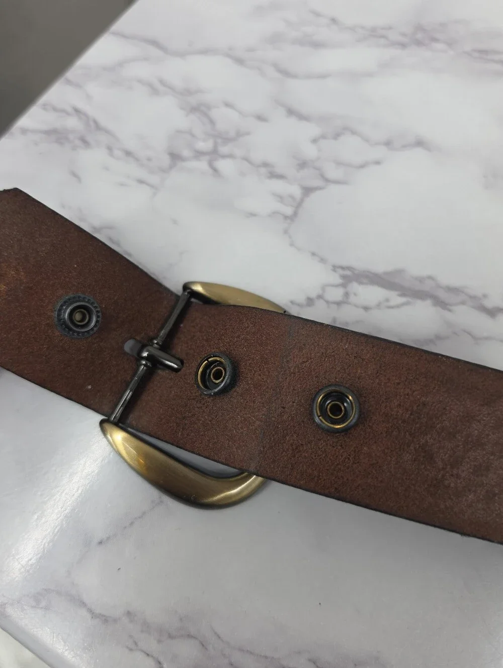 Vintage Deer Embossed Leather Men’s Belt - Brown Black